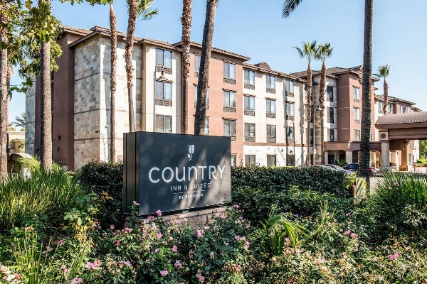 Country Inn & Suites by Radisson, Ontario at Ontario Mills, CA image 7